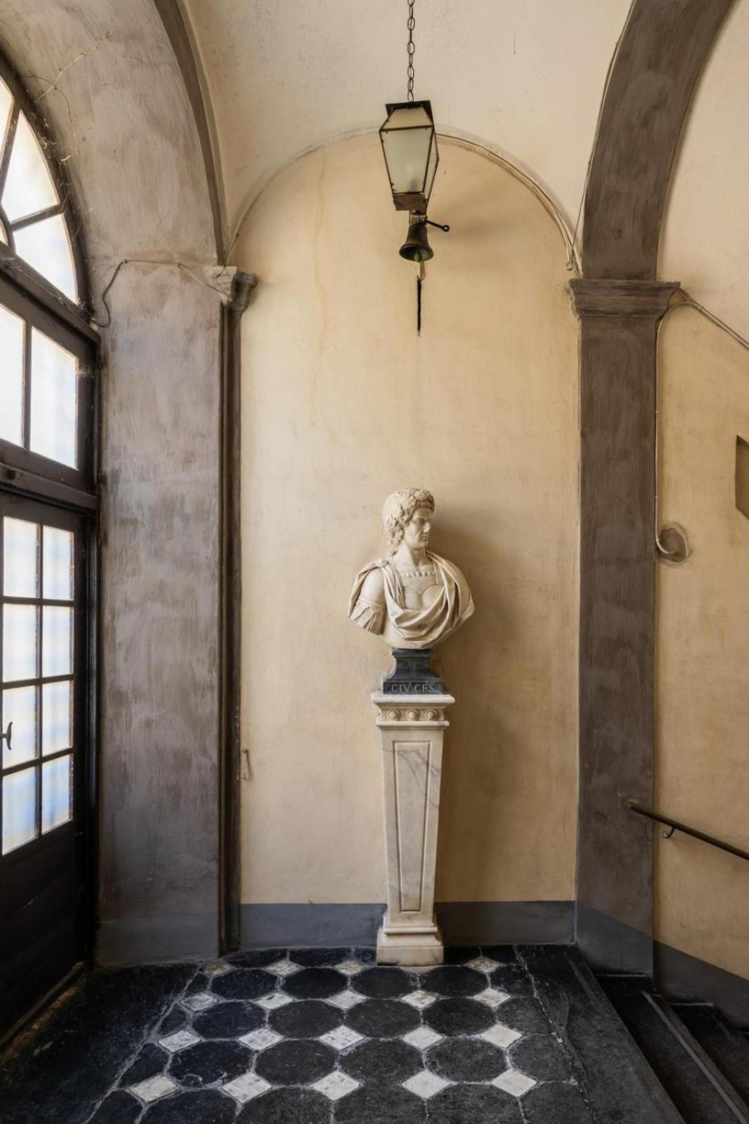 La Foresteria Di Palazzo Picedi Benettini Sarzana Luaran gambar